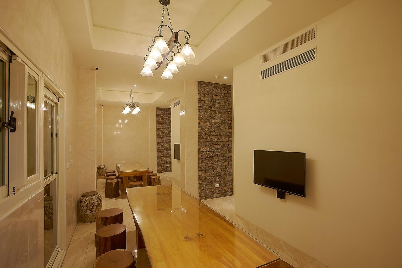 Top Bay B&B Donggang Bagian luar foto