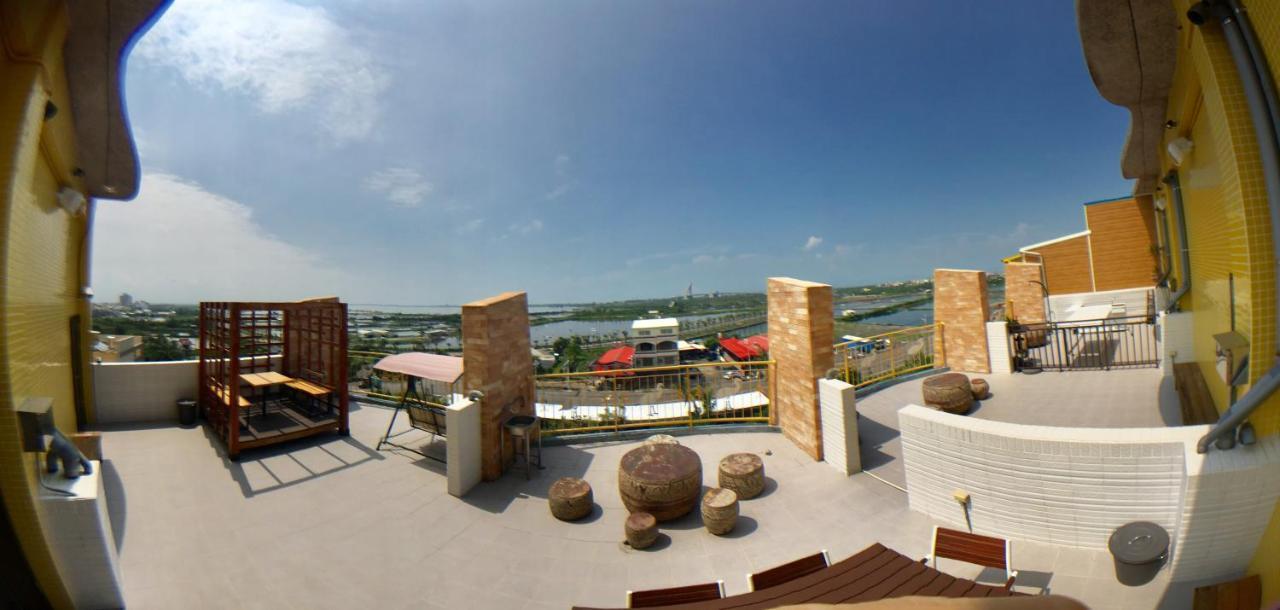 Top Bay B&B Donggang Bagian luar foto